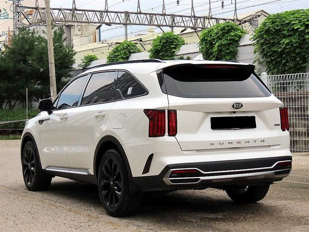 Kia Sorento — photo 03