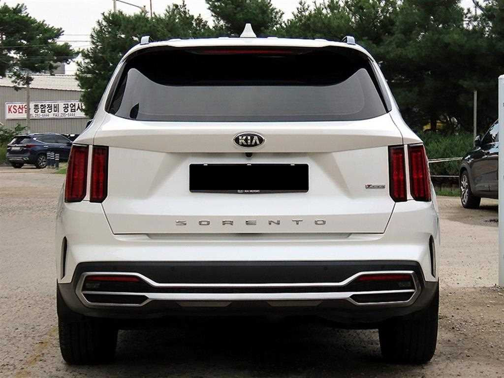Kia Sorento — photo 04