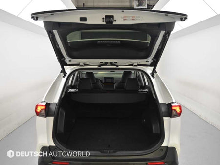 Toyota RAV4 — photo 19