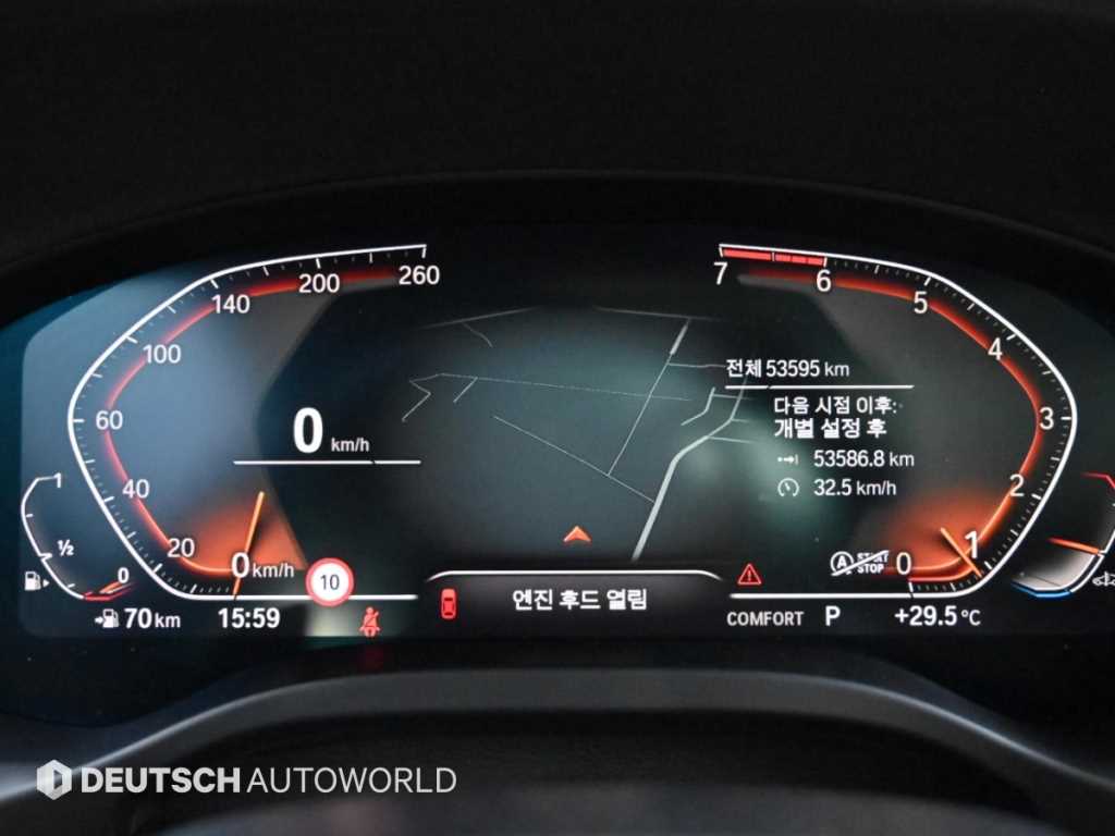 BMW X4 — photo 08
