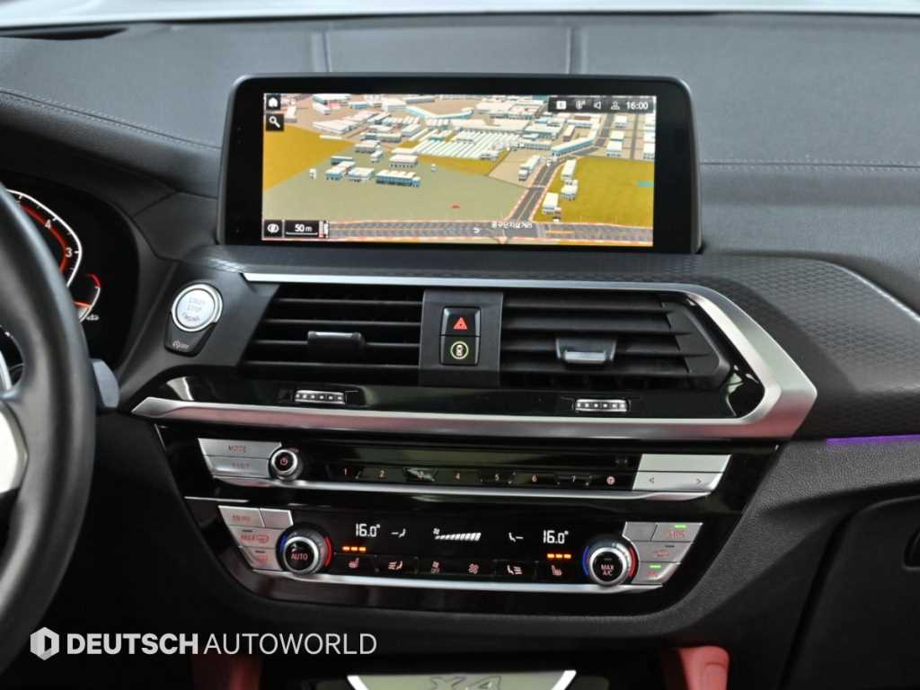 BMW X4 — photo 14