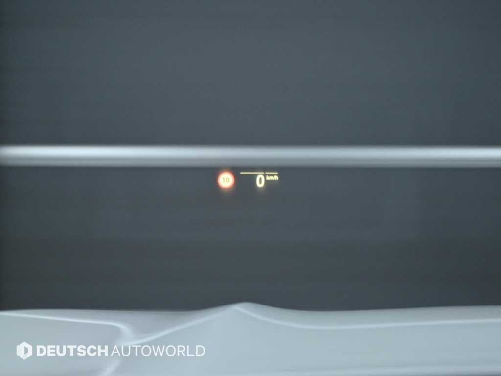 BMW X4 — photo 17