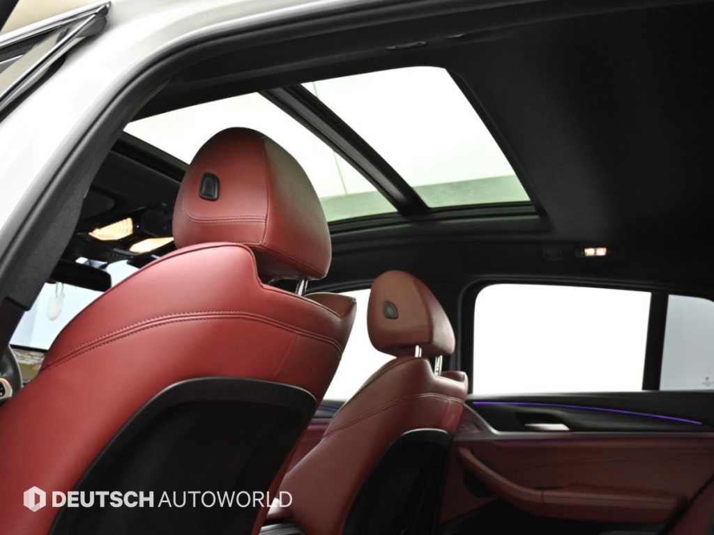 BMW X4 — photo 18