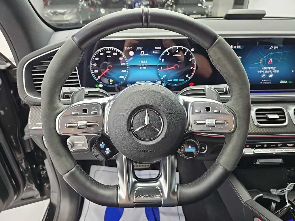 Mercedes-Benz GLE-Class — photo 09