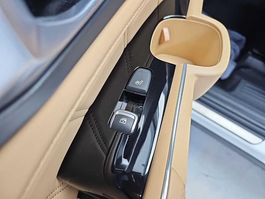 Kia Sorento — photo 13