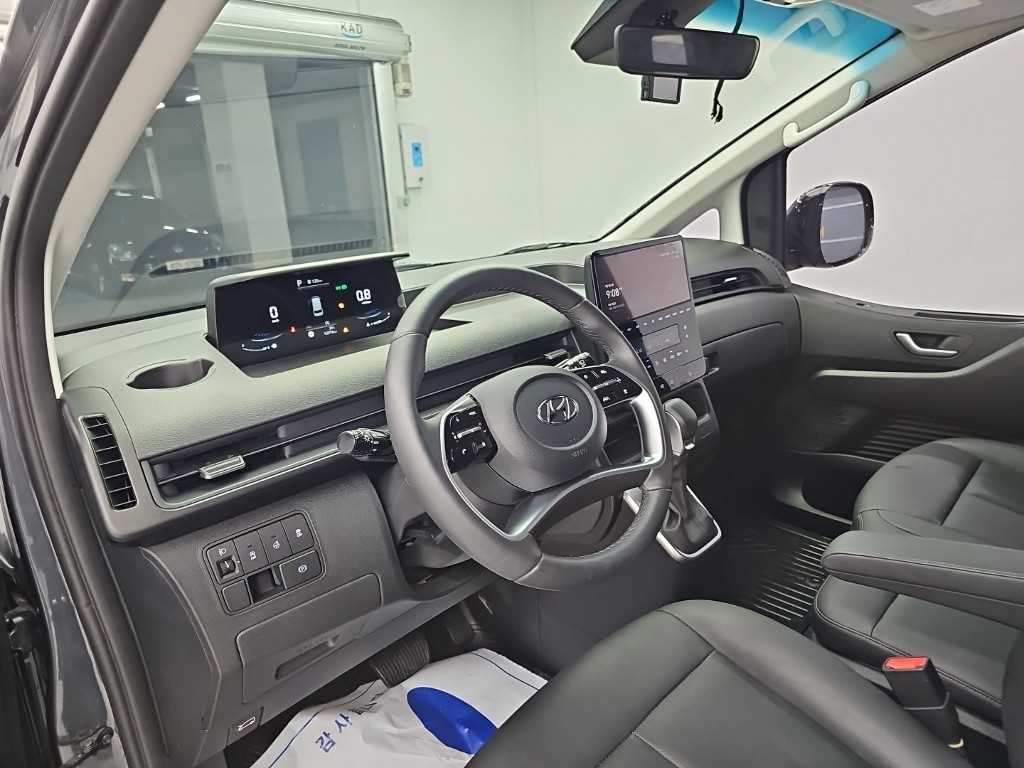 Hyundai Staria — photo 07