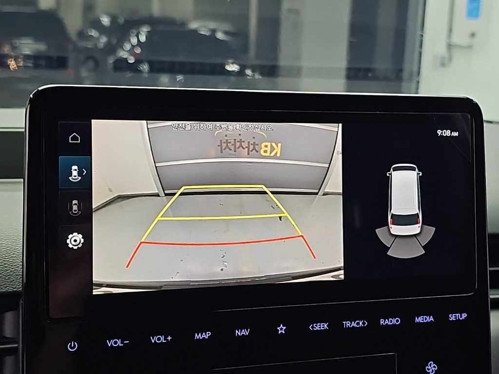 Hyundai Staria — photo 14