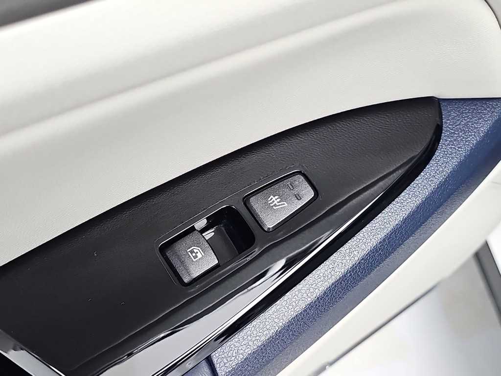 Kia Sportage — photo 14