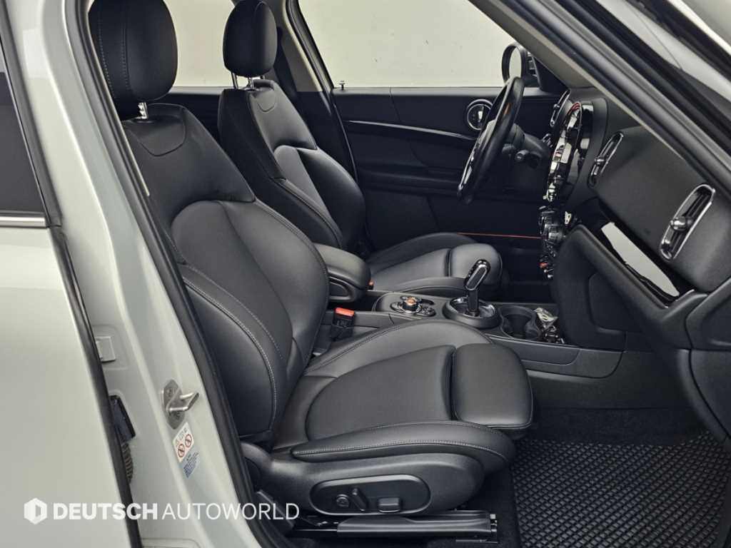 Mini Countryman — photo 12