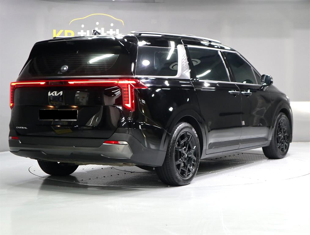 Kia Carnival — photo 03