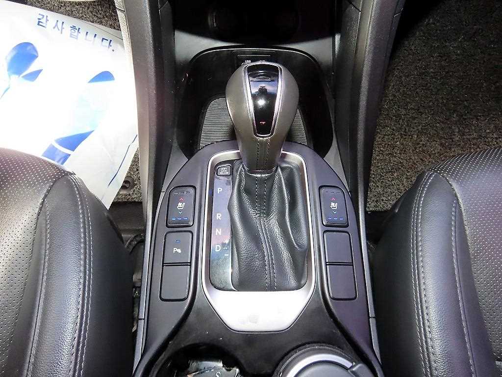Hyundai Maxcruz — photo 10