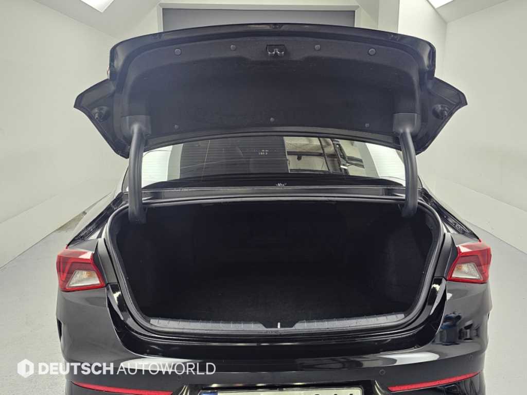 Kia K5 — photo 19