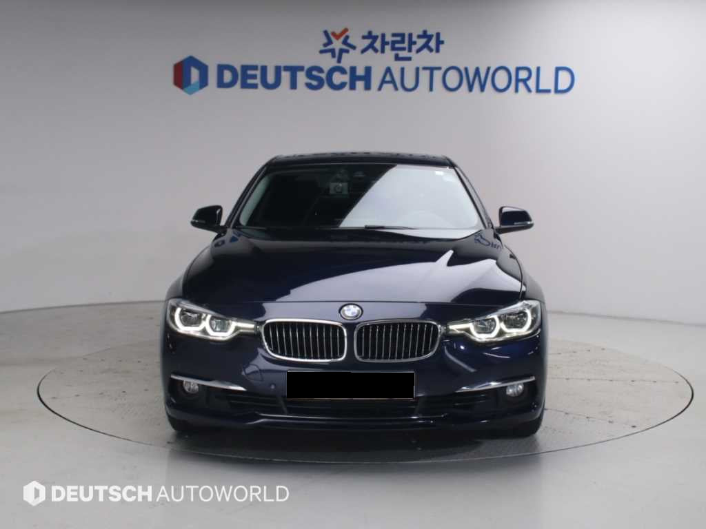BMW 3-Series — photo 03