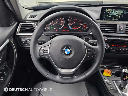 BMW 3-Series — photo 13