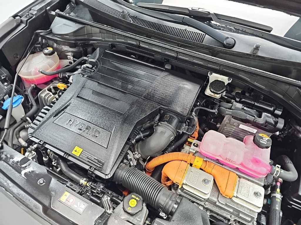 Kia Niro — photo 05