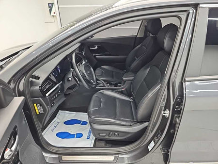 Kia Niro — photo 11