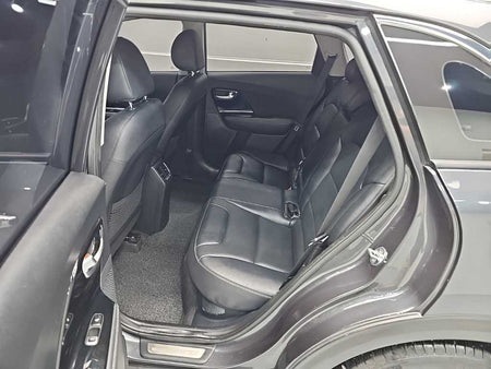 Kia Niro — photo 12