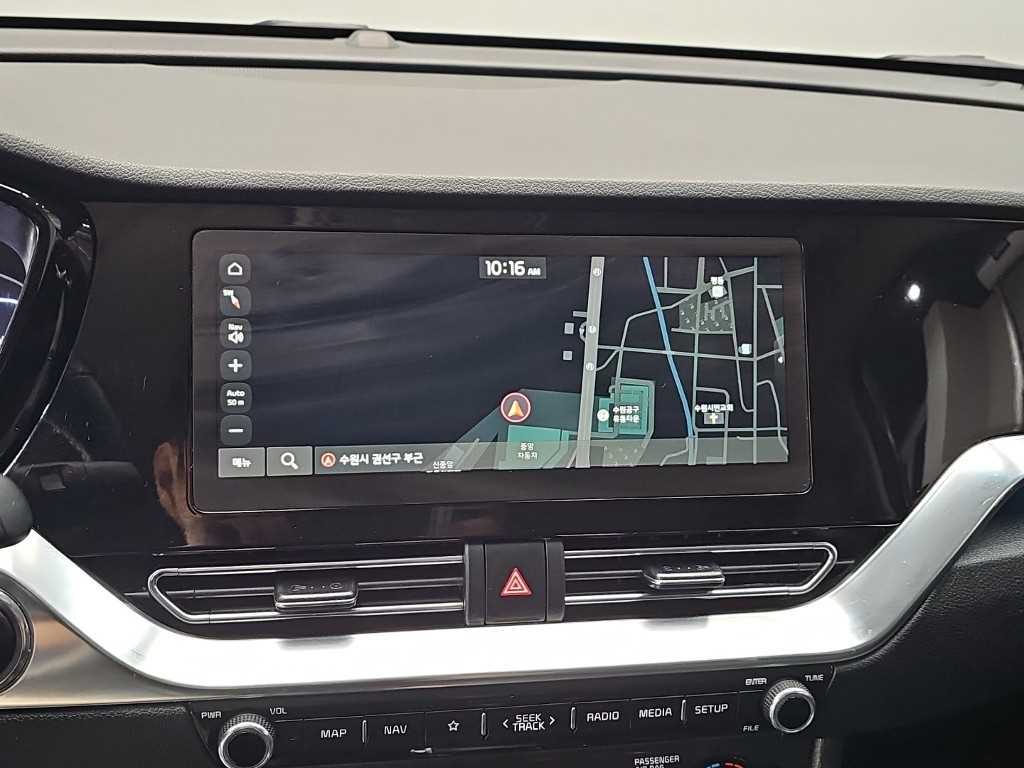 Kia Niro — photo 14