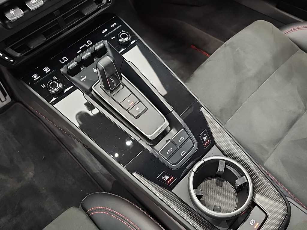 Porsche 911 — photo 08