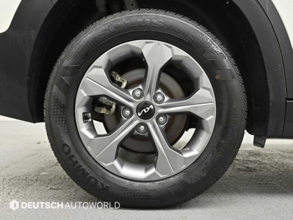 Kia Seltos — photo 05