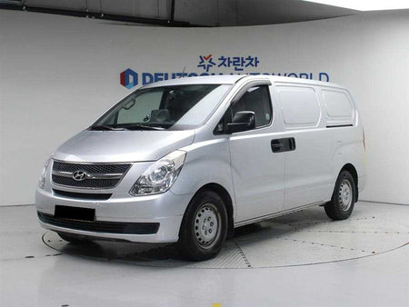 Hyundai Starex — photo 01