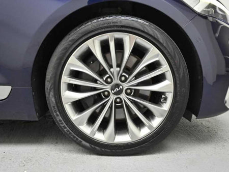 Kia K9 — photo 08