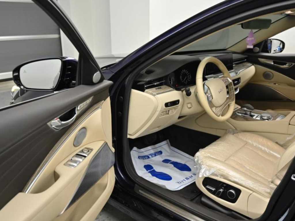 Kia K9 — photo 09