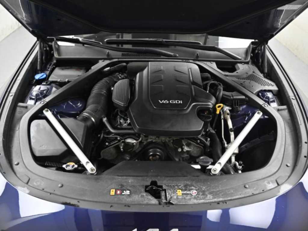 Kia K9 — photo 11