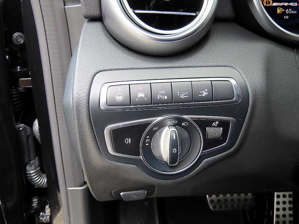 Mercedes-Benz C-Class — photo 11