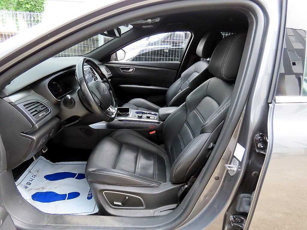 RENAULT SM6 — photo 05