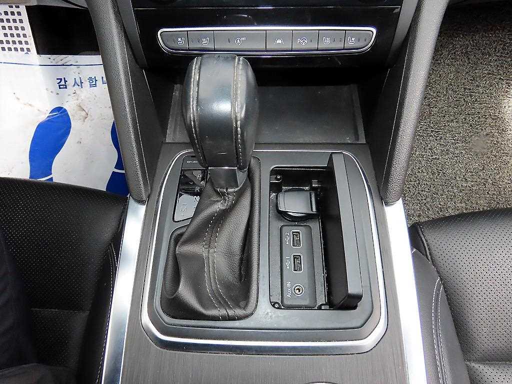 RENAULT SM6 — photo 10