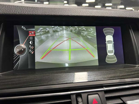 BMW 5-Series — photo 13
