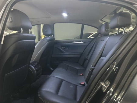 BMW 5-Series — photo 14