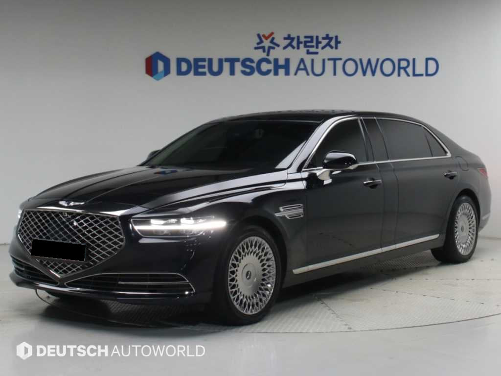 Genesis G90 — photo 01