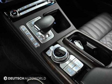 Genesis G90 — photo 09