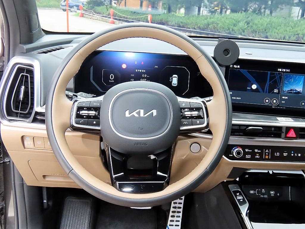 Kia Sorento — photo 08