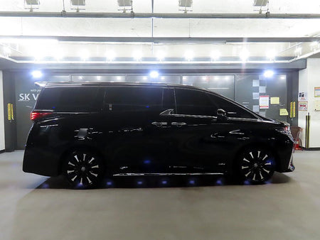 Toyota Alphard — photo 03