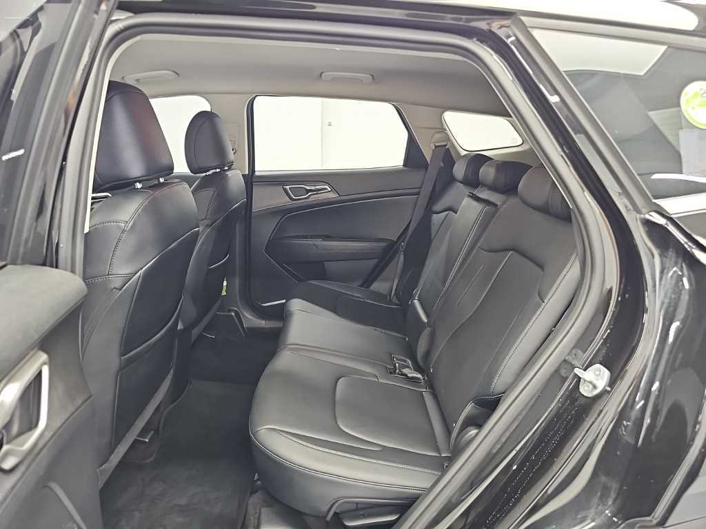 Kia Sportage — photo 12