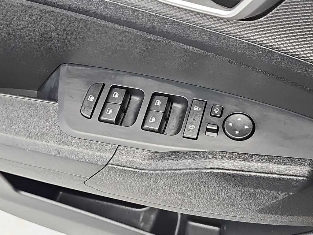 Kia Sportage — photo 16