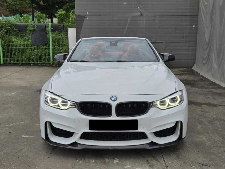BMW M4 — photo 01