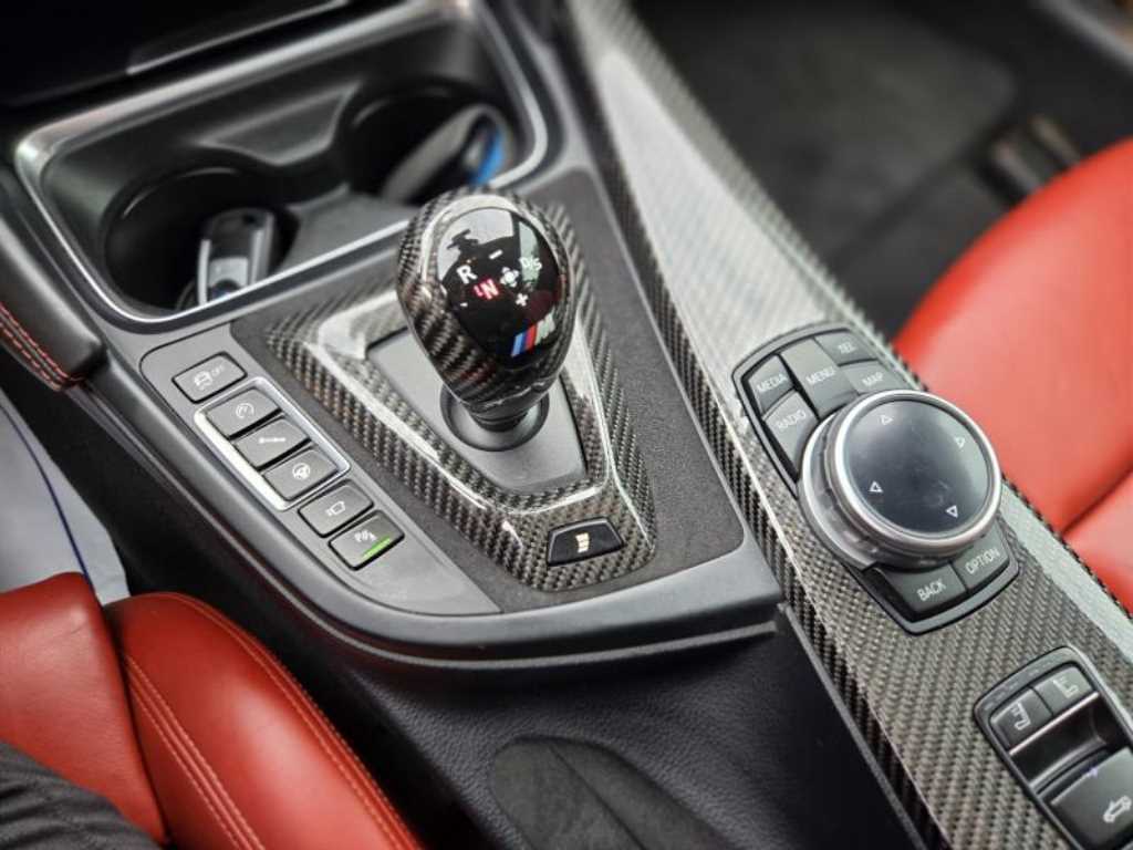 BMW M4 — photo 14