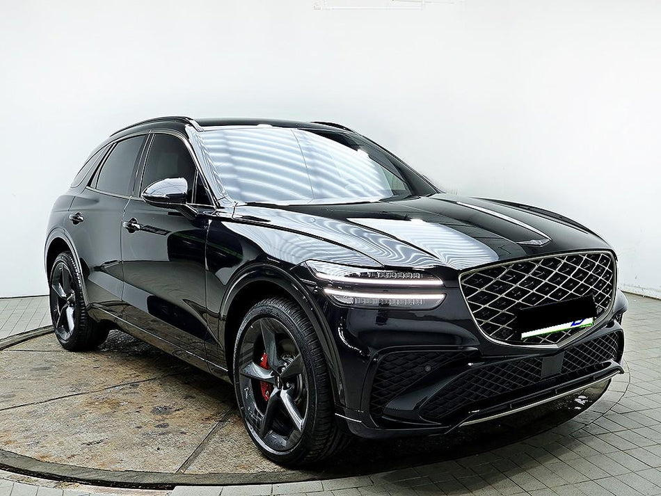 Genesis GV70 — photo 02