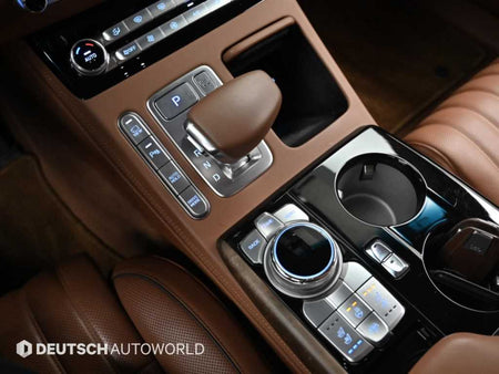 Genesis G90 — photo 09