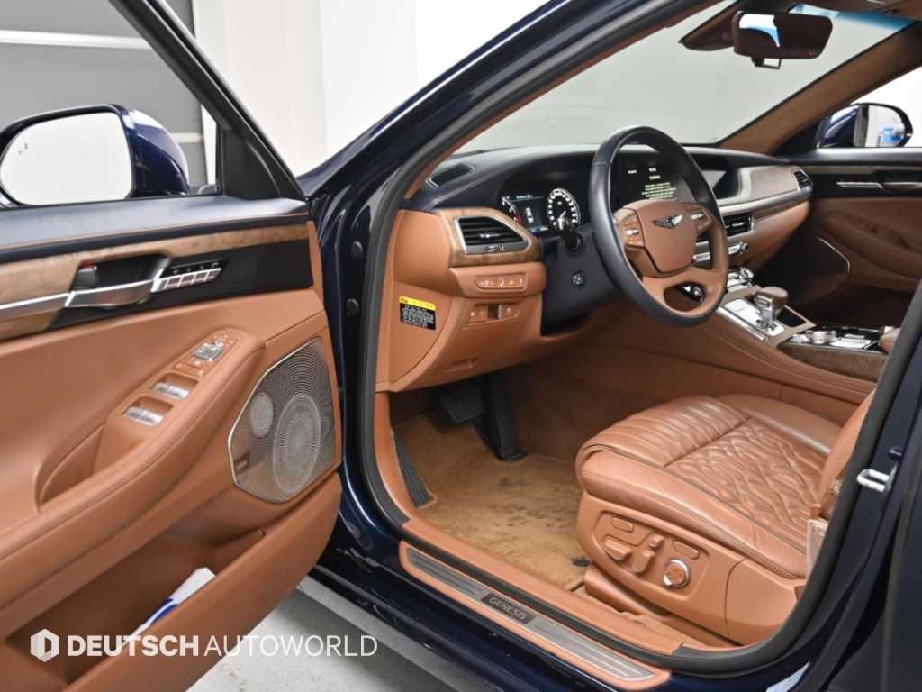 Genesis G90 — photo 11