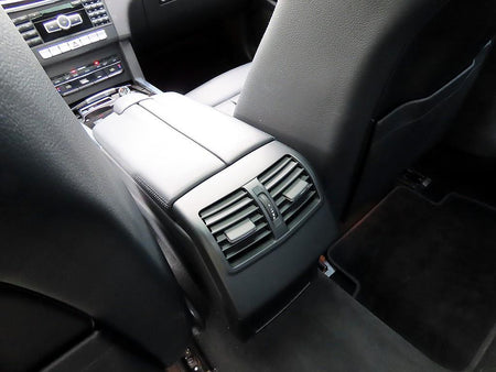 Mercedes-Benz E-Class — photo 17