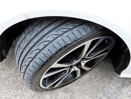 Mercedes-Benz E-Class — photo 20