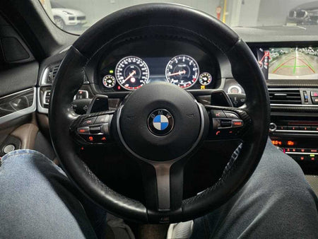 BMW 5-Series — photo 12