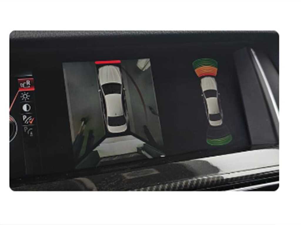 BMW 5-Series — photo 18