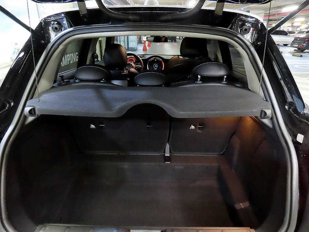 Mini Cooper — photo 17