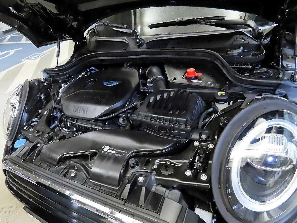 Mini Cooper — photo 18